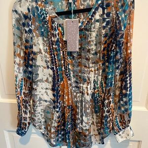 Daniel rainn women’s multi color button down